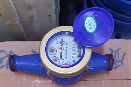 确保直飲水(shui)水表計量準确，需(xu)做到正确使用！
